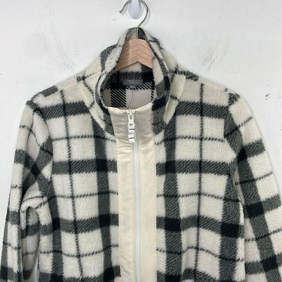 T by TALBOTS Fleece Jacket Womens cream black Plaid Full Zip Soft Pockets Small - Picture 2 of 13